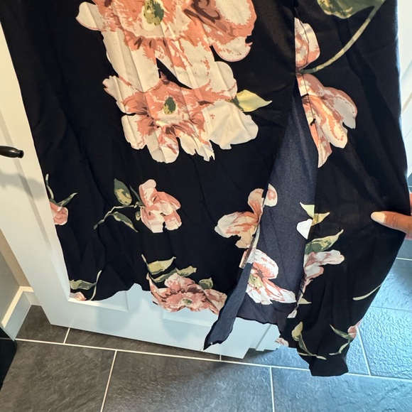 Shein Floral Maxi Dress - Picture 3 of 4